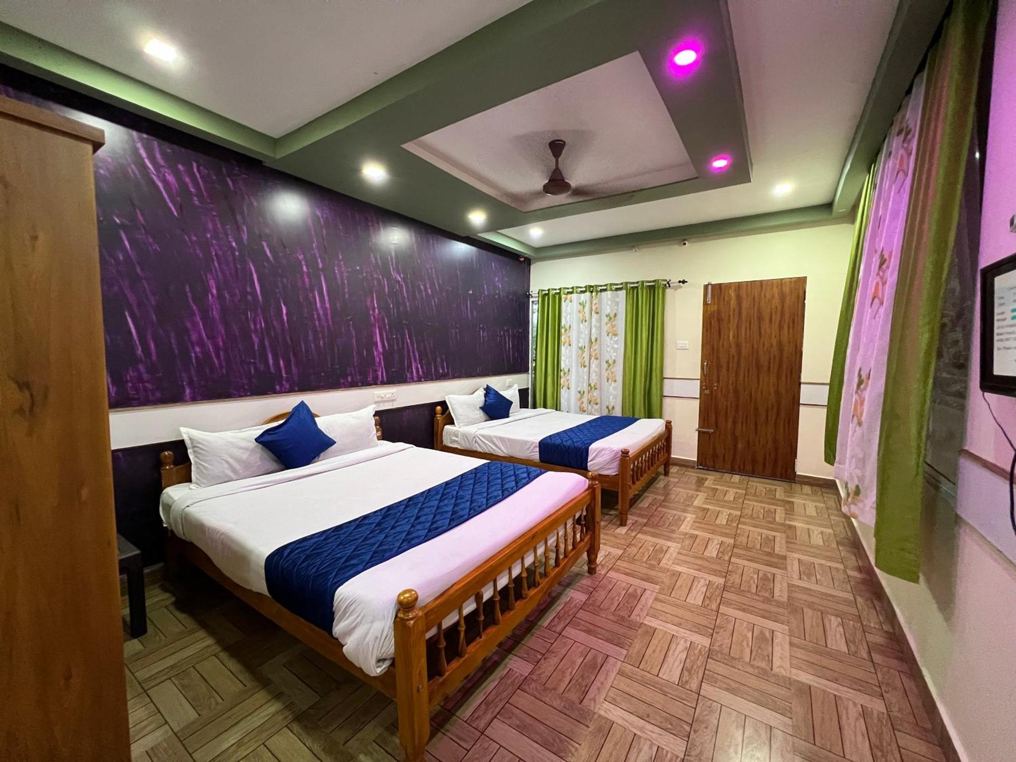 The Midway Jungle Resort 마시나구디 외부 사진