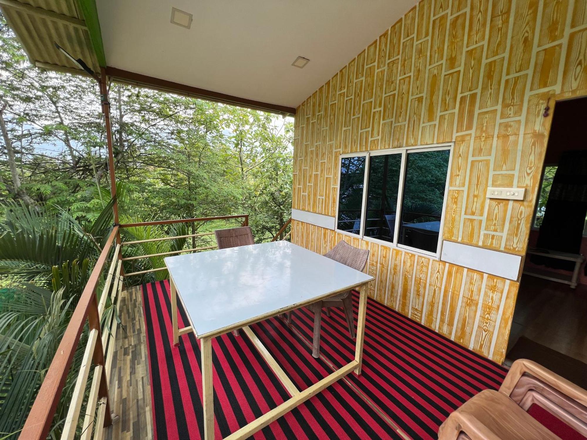 The Midway Jungle Resort 마시나구디 외부 사진