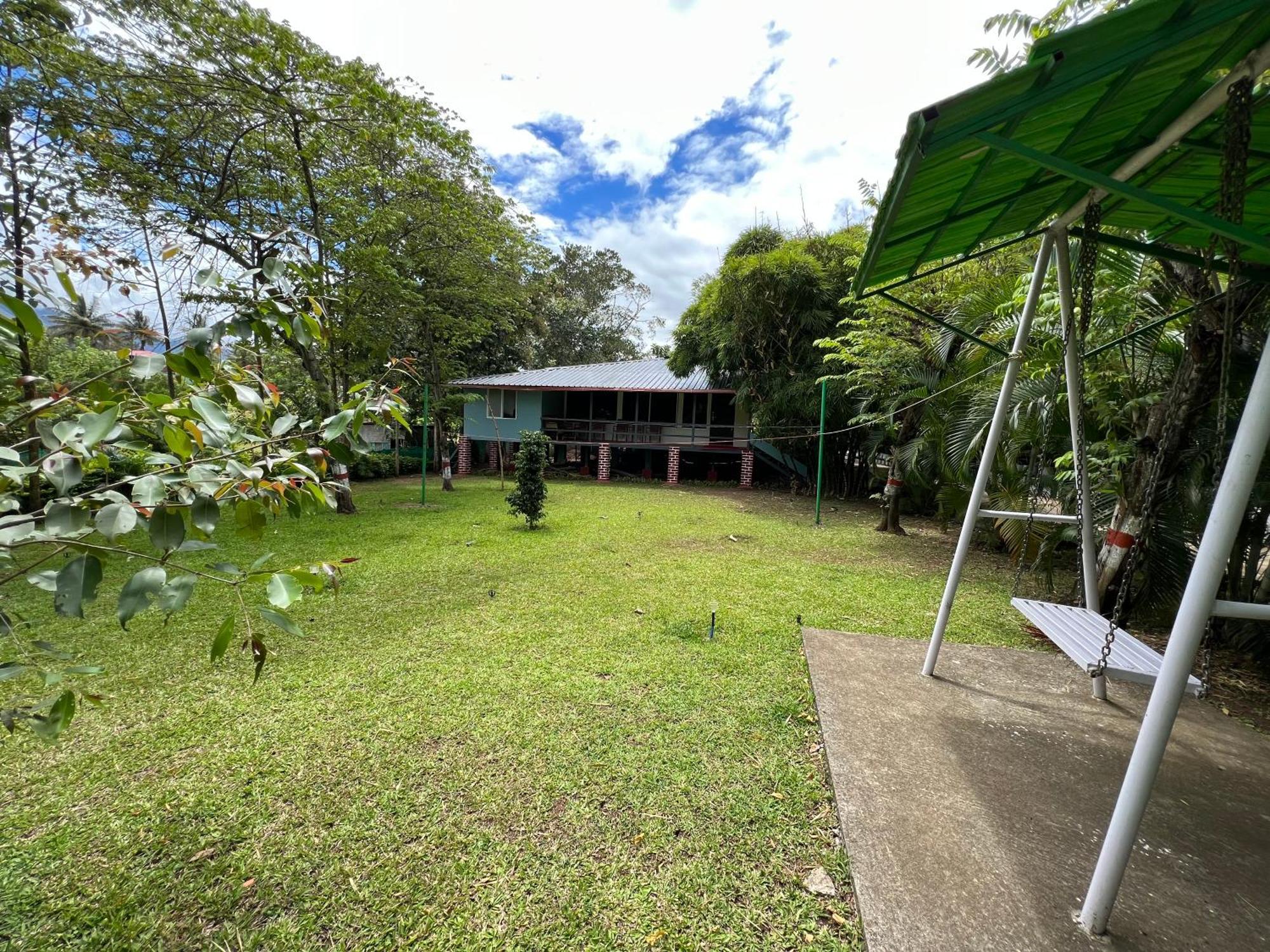 The Midway Jungle Resort 마시나구디 외부 사진